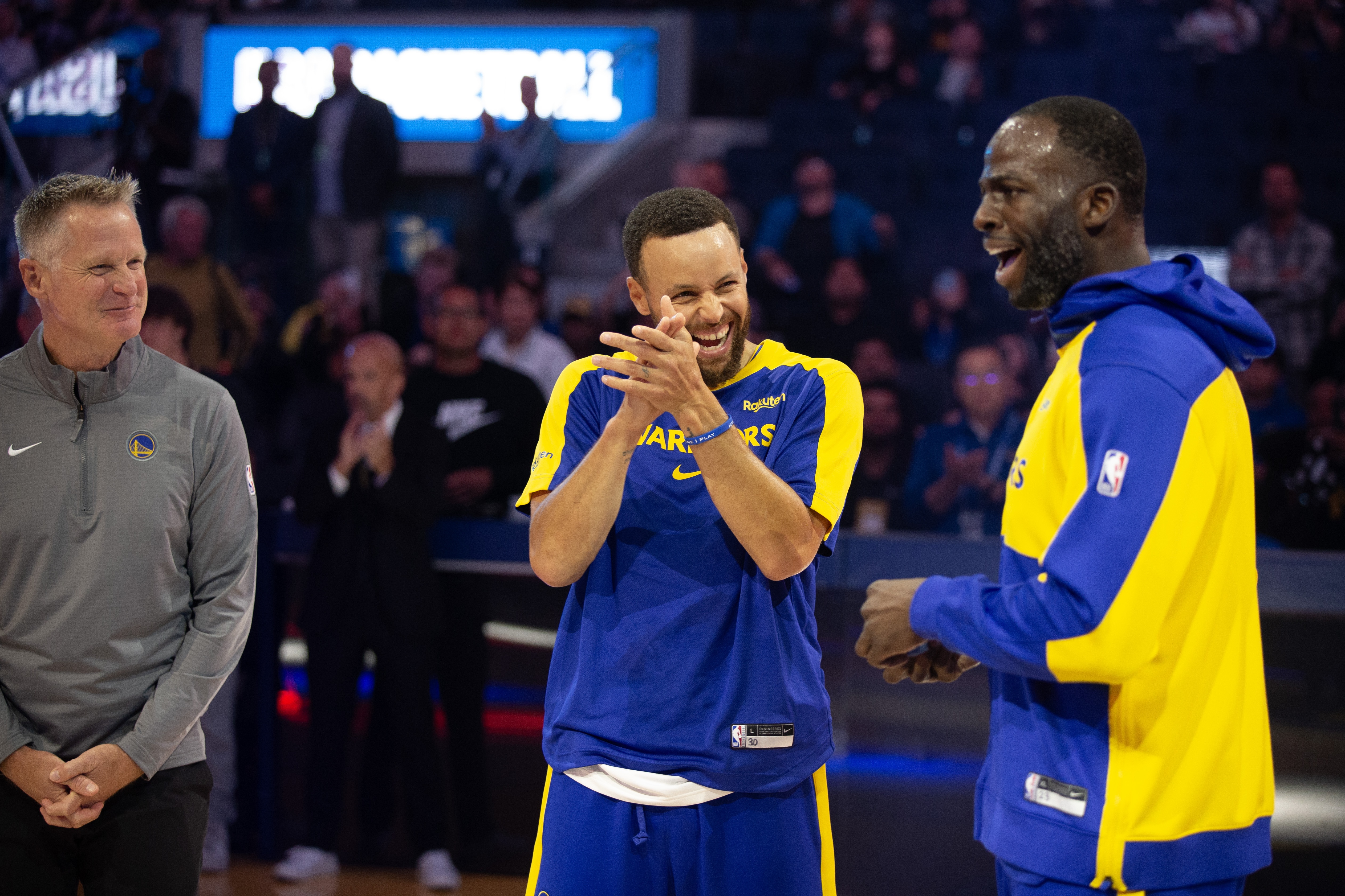 里程碑夜！上海申花更衣室发声，意大利杯国际比赛日刷纪录，更衣室稳定，资深球员宣示担当的简单介绍-kaiyun官网登录